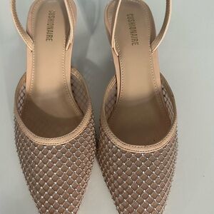 Women's Tan Slingback Shoes